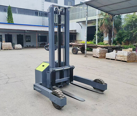 24V 1.5噸戶(hù)外站架式堆垛車(chē)